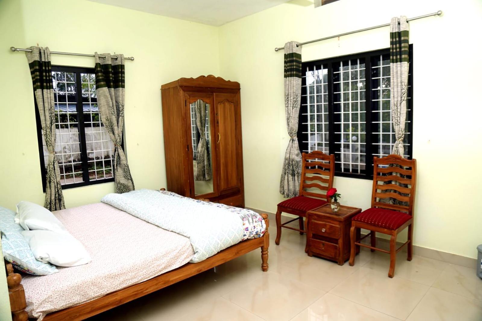Colonia Munnar Homestay ภายนอก รูปภาพ